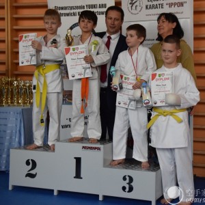 Młode Wilczki z medalami