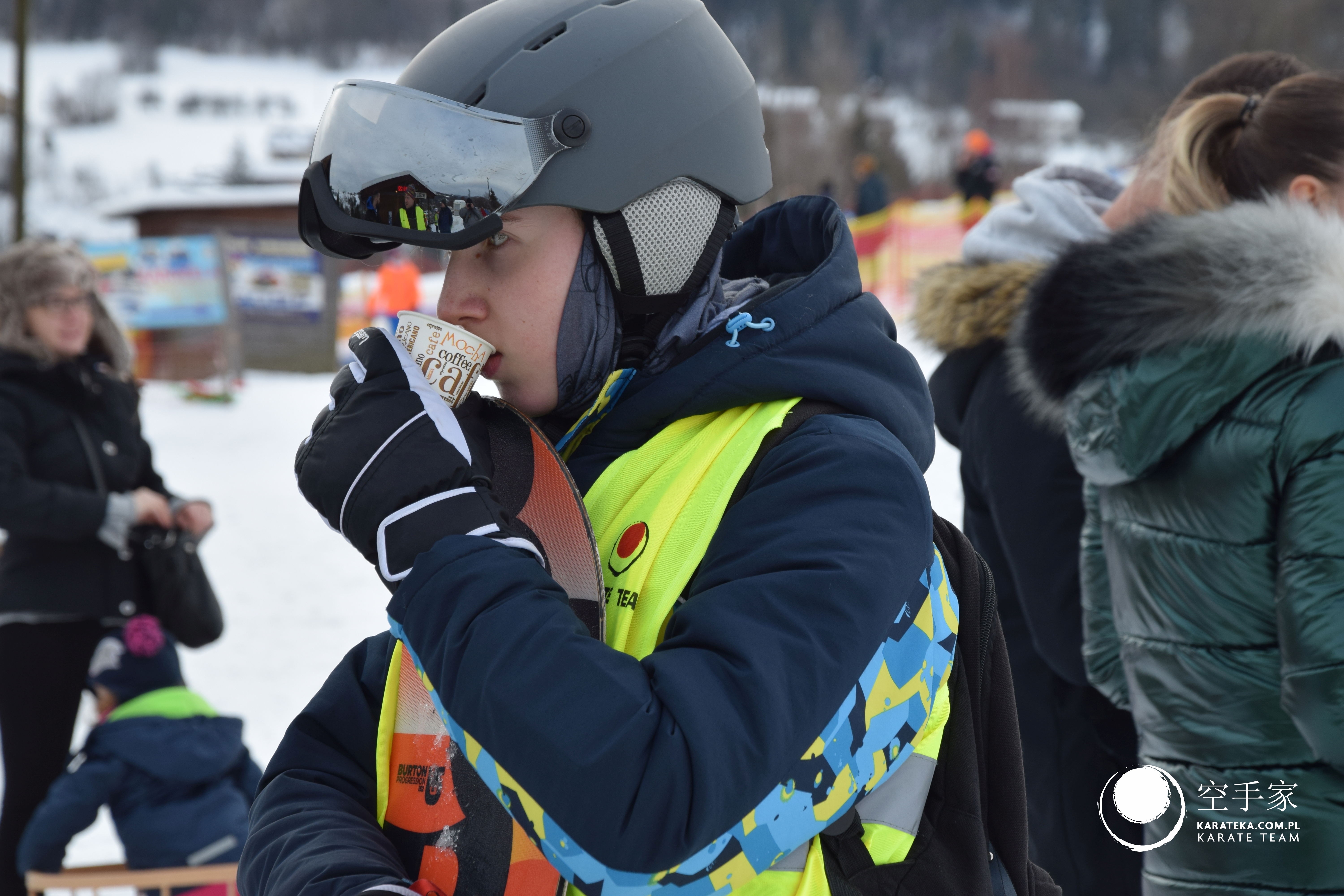 Drugi dzień zmagań karatecko-narciarskich…