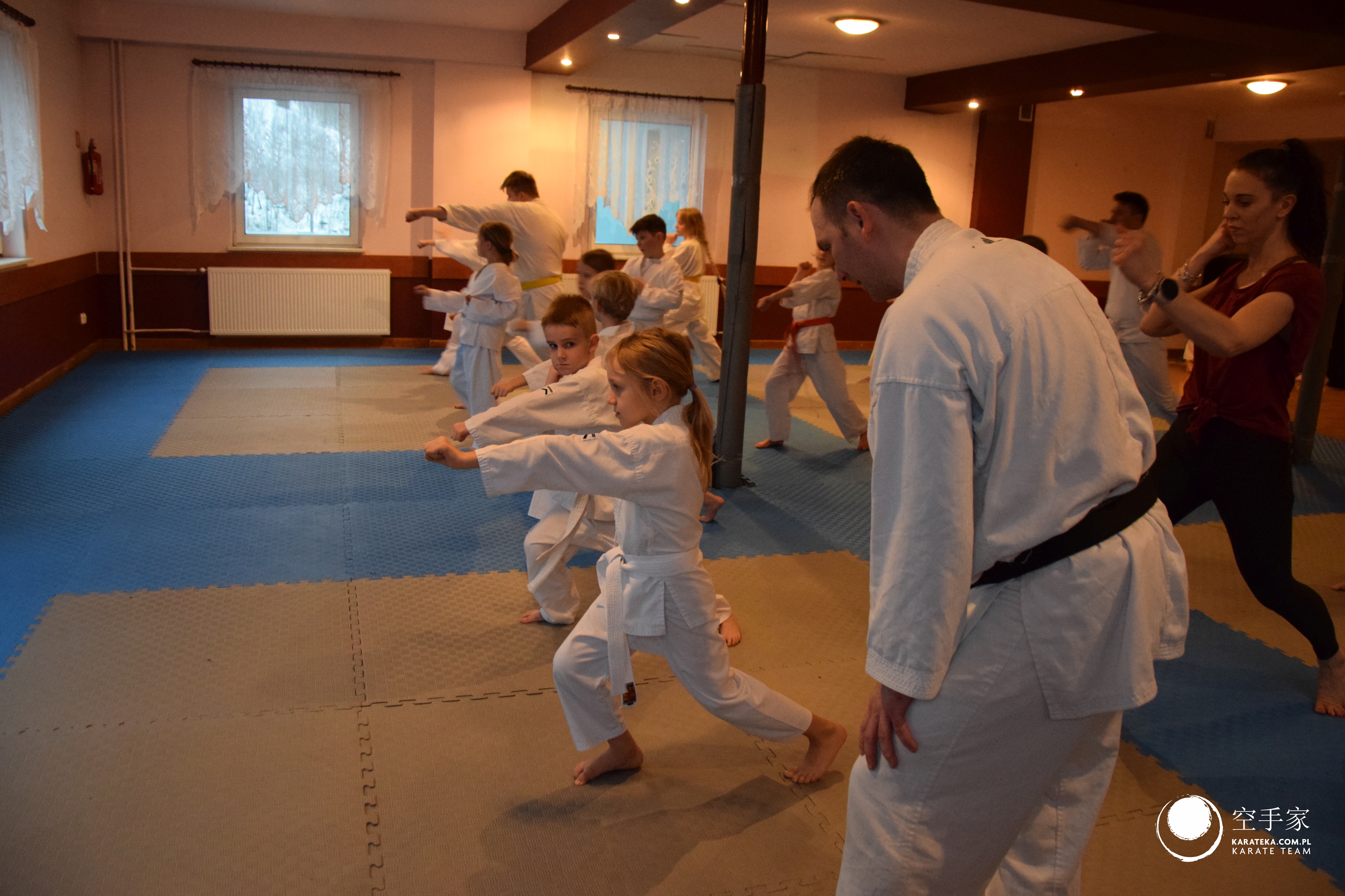 Drugi dzień zmagań karatecko-narciarskich…