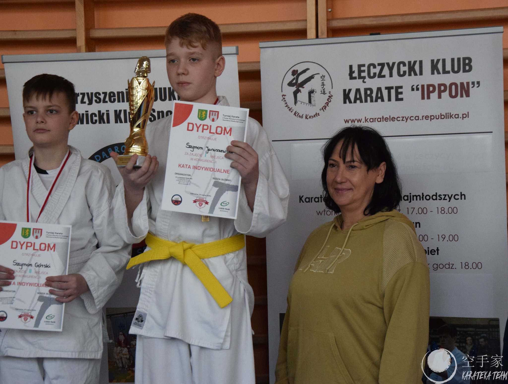 Młode Wilczki z medalami