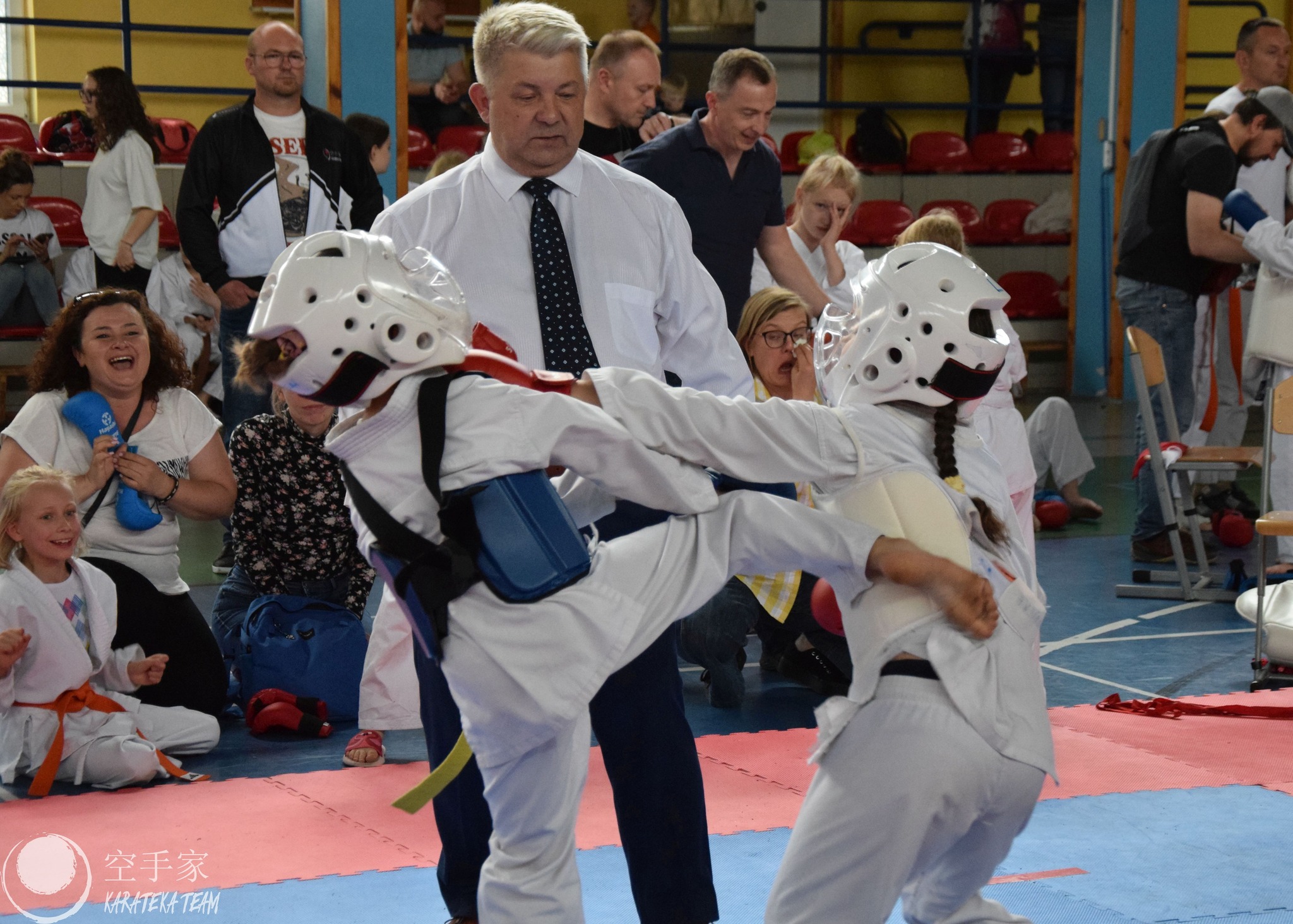 Młode Wilczki pokazały pazur