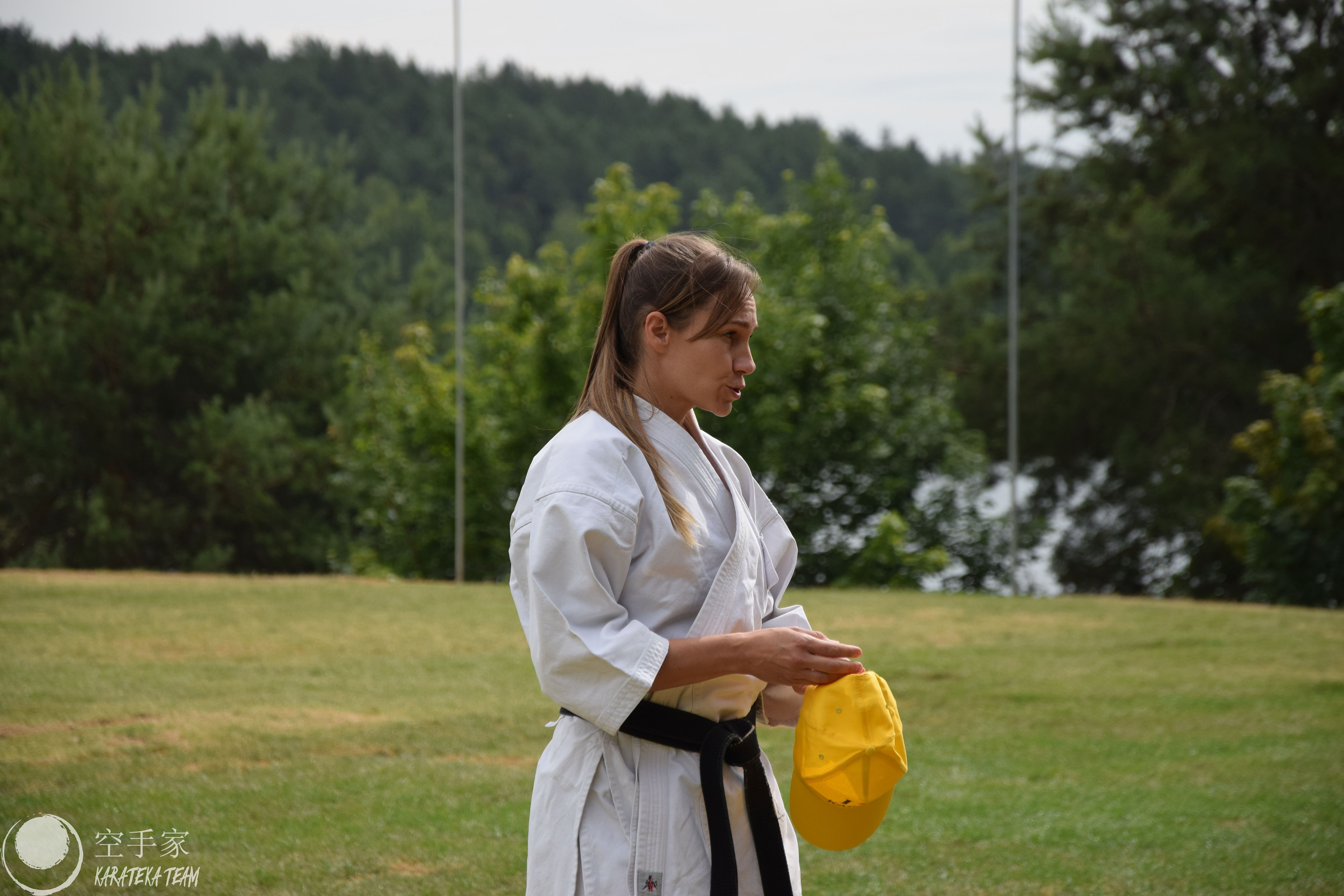 Pierwsze treningi na obozie i pierwsze plażowanie