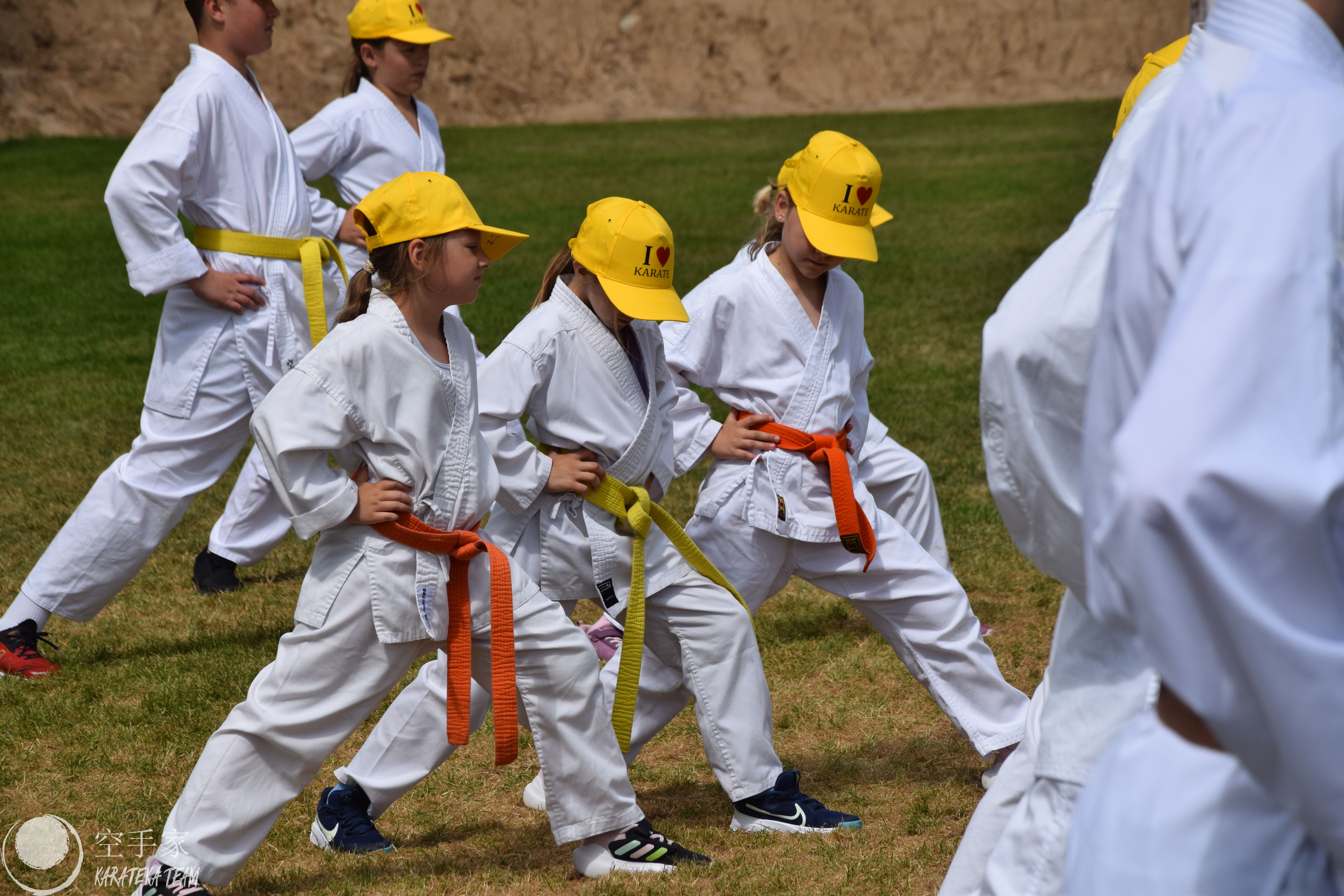Pierwsze treningi na obozie i pierwsze plażowanie