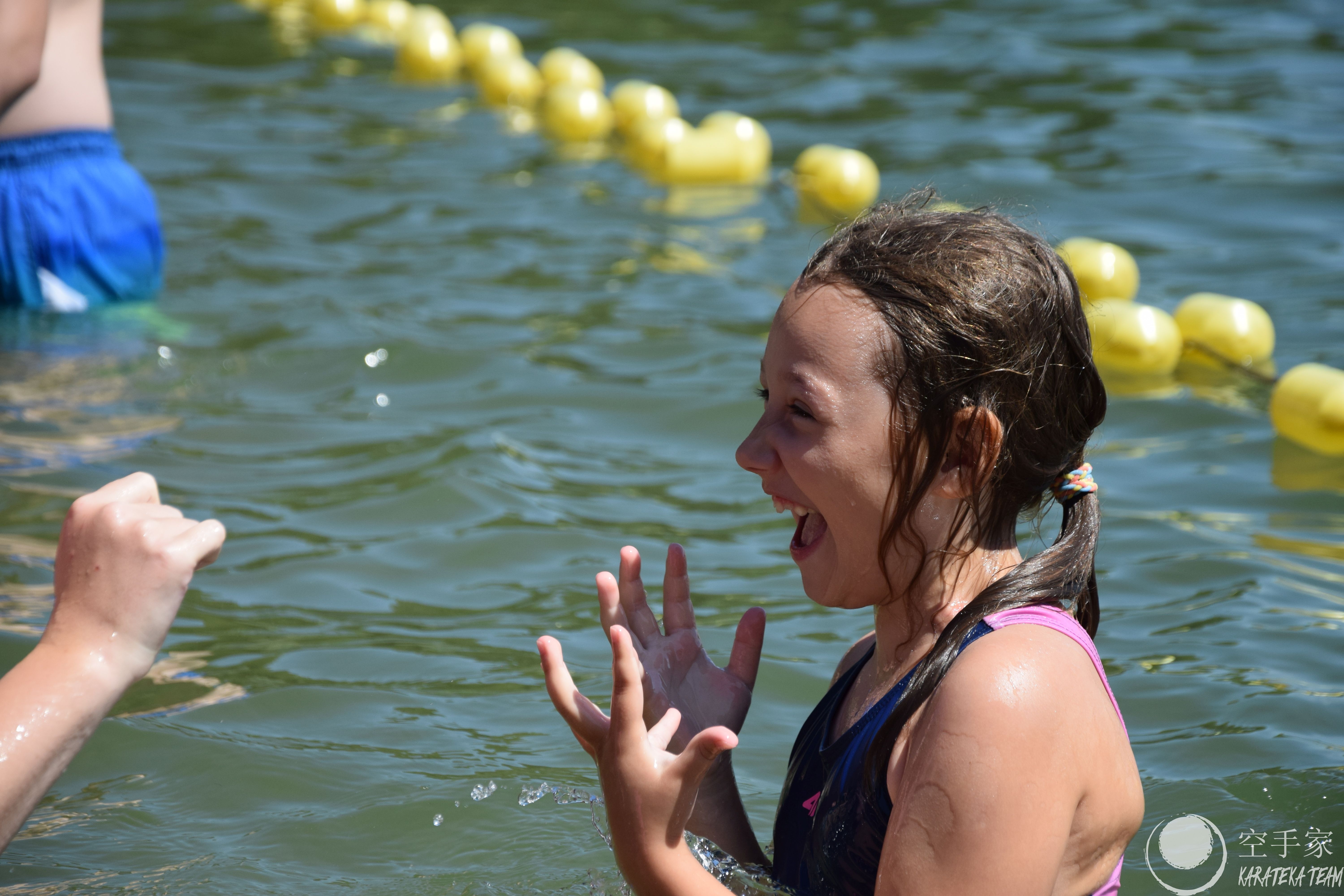 Pierwsze treningi na obozie i pierwsze plażowanie