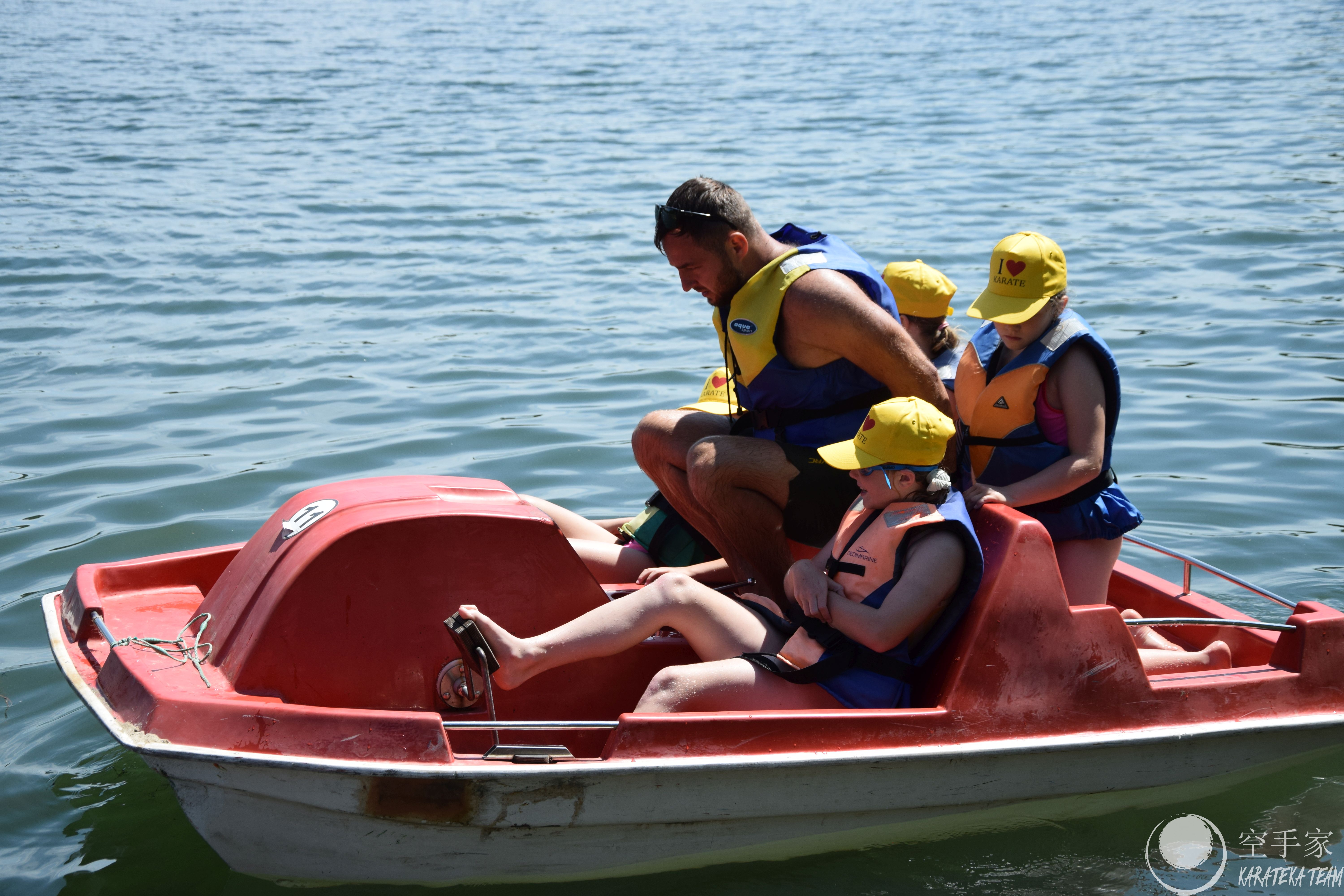 Pierwsze treningi na obozie i pierwsze plażowanie