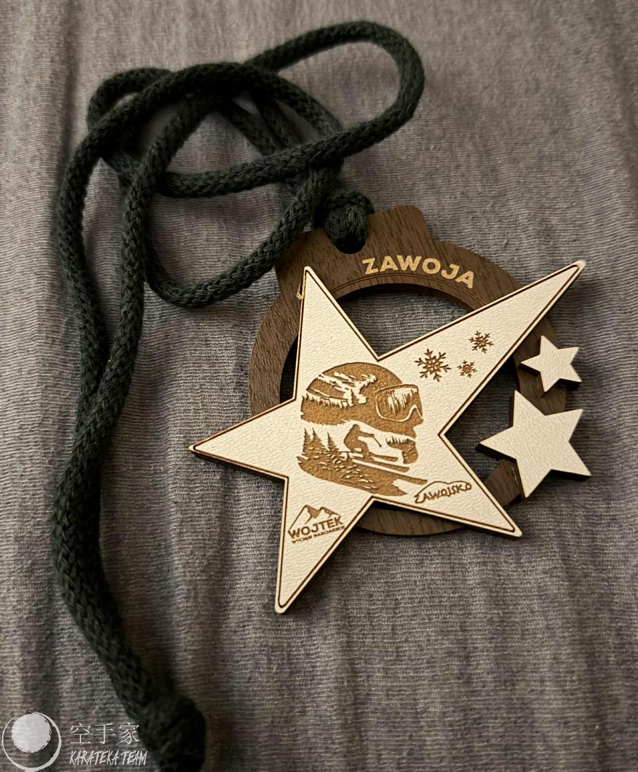 Narty, karate, ognisko, czego chcieć więcej…