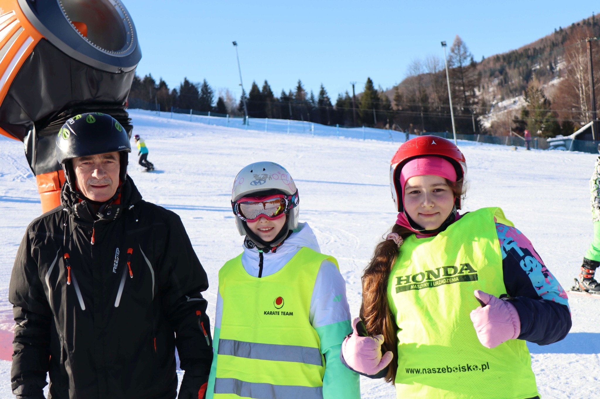 TO LUDZIE TWORZĄ KLIMAT…