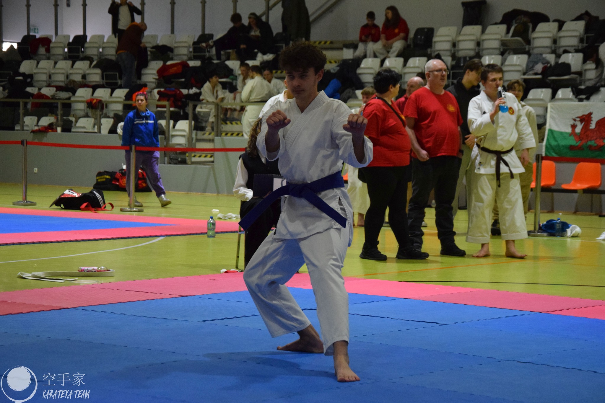 Nieliczni, ale Dynamiczni