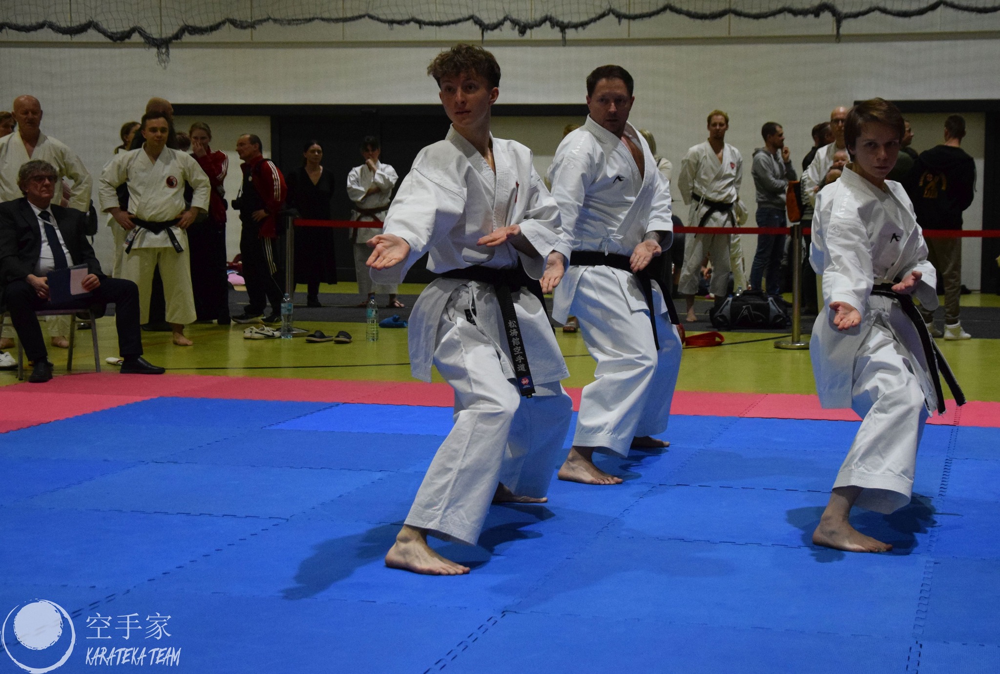 Nieliczni, ale Dynamiczni