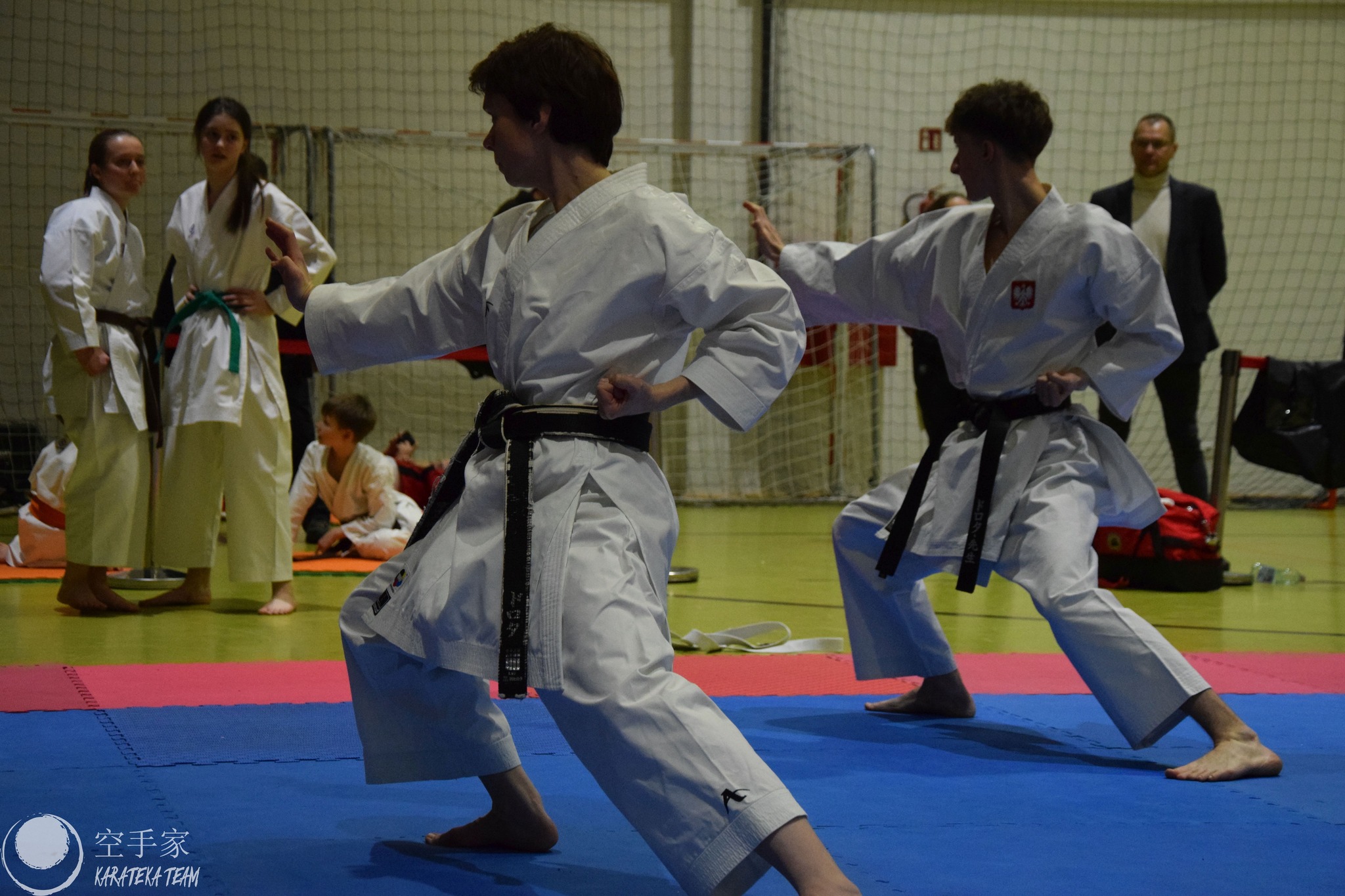 Nieliczni, ale Dynamiczni