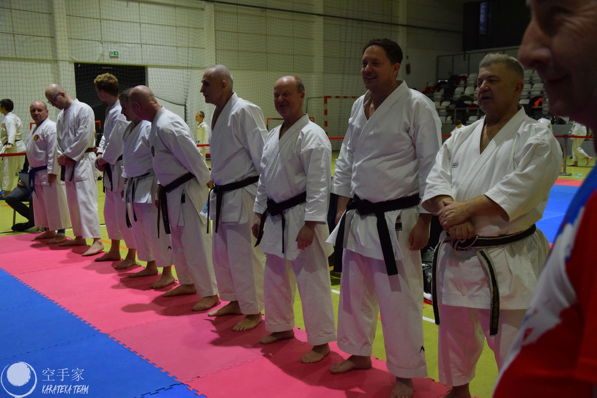 Nieliczni, ale Dynamiczni