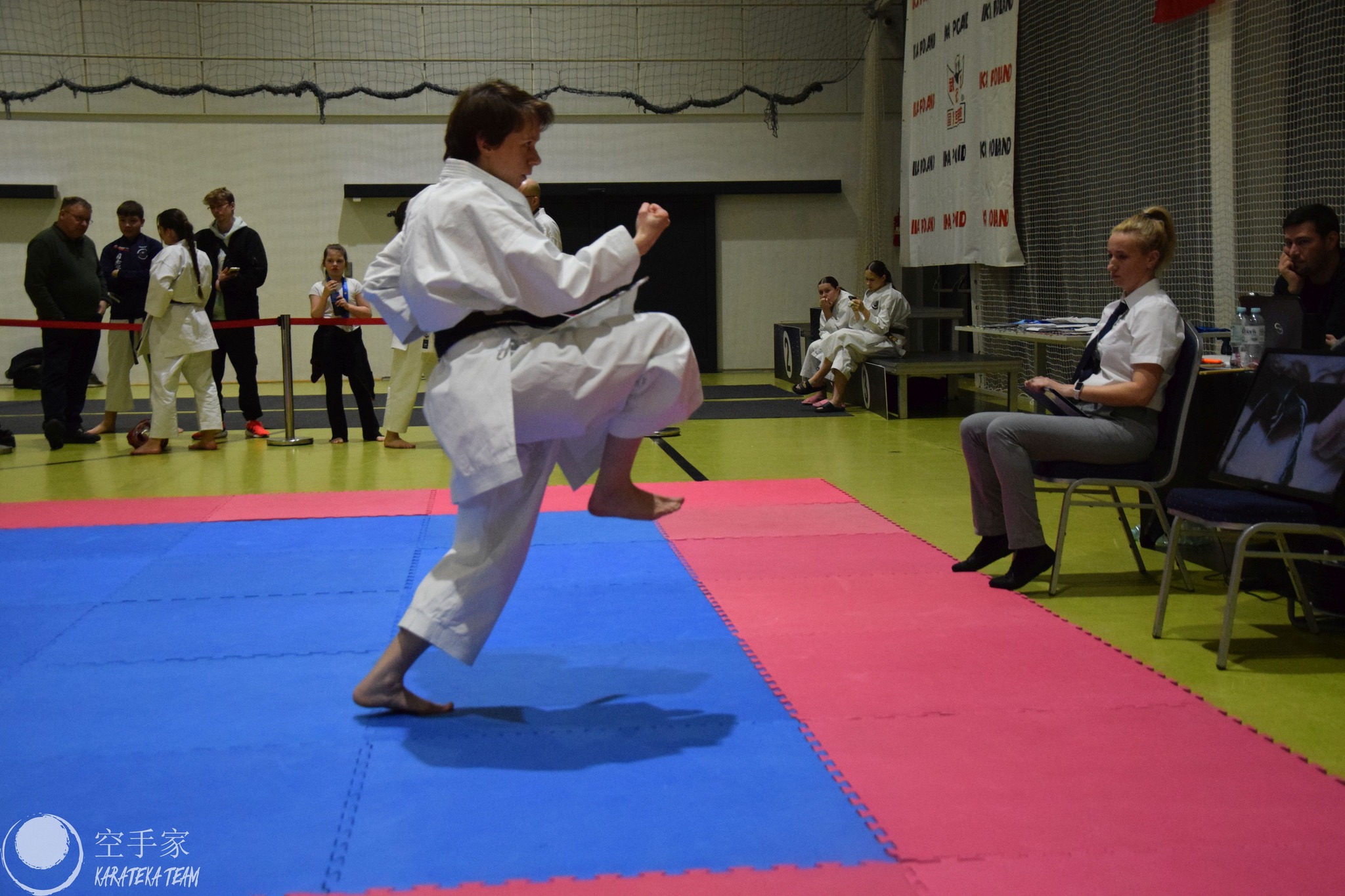 Nieliczni, ale Dynamiczni